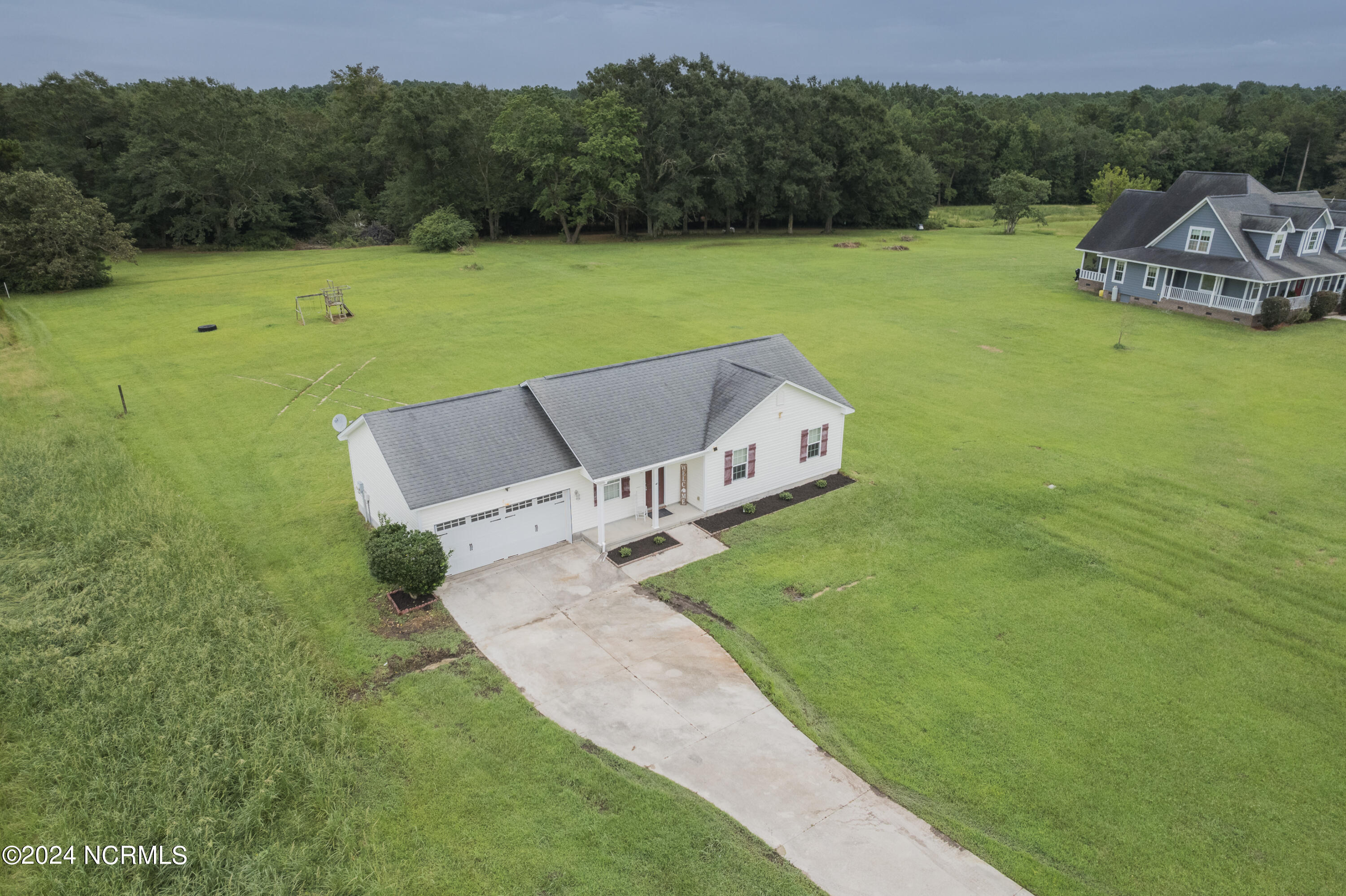 684 Batchelor Road Richlands, NC 28574 - Photo 41 of 44 DJI_0480-Edit
