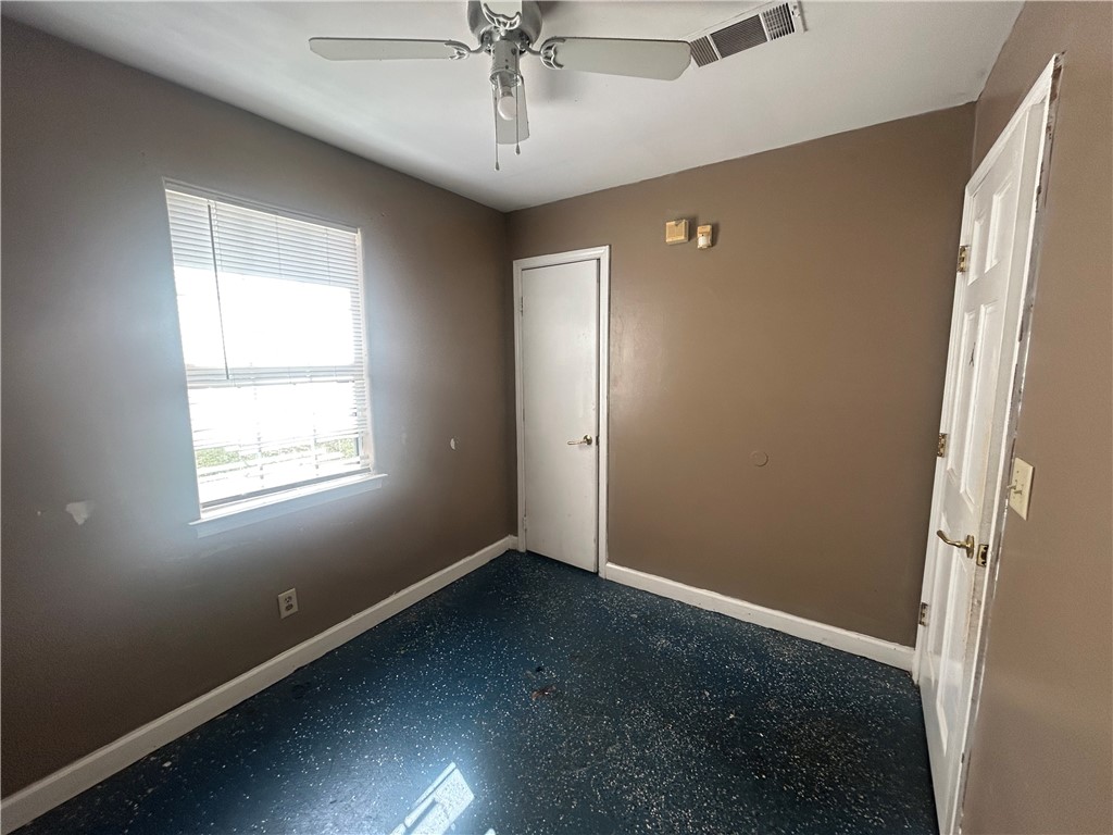 2005 R Street Brunswick, GA 31520 - Photo 27 of 36