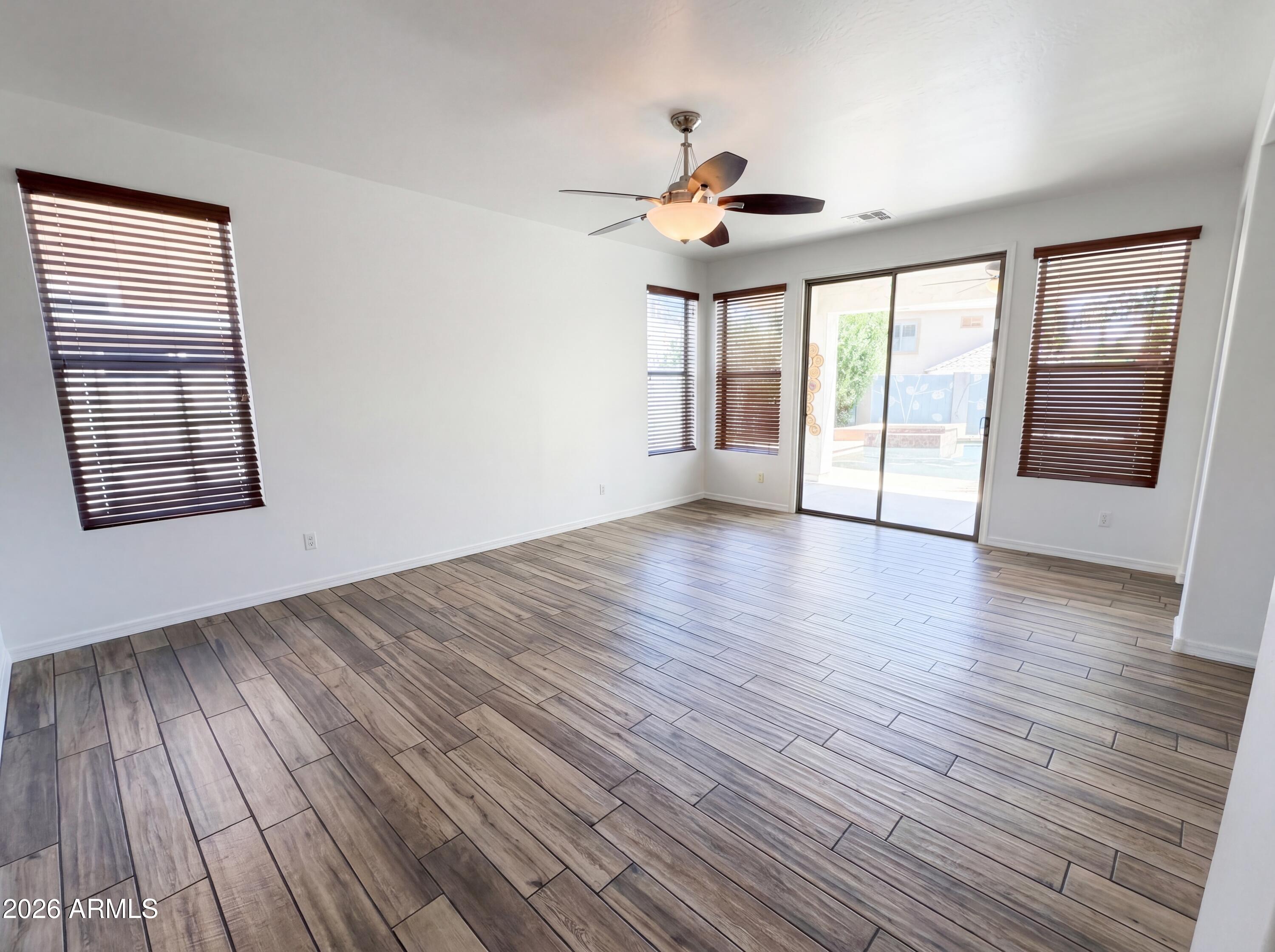 5509 West Rowel Road Phoenix, AZ 85083 - Photo 16 of 48