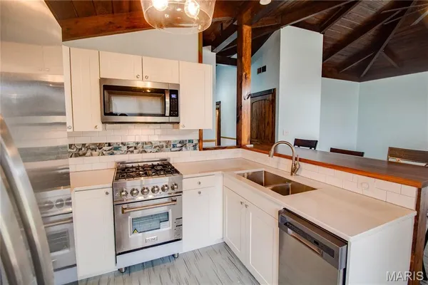 $228,000 | 238 North High Street, Carlinville, IL 62626