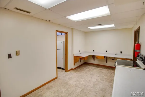 $228,000 | 238 North High Street, Carlinville, IL 62626