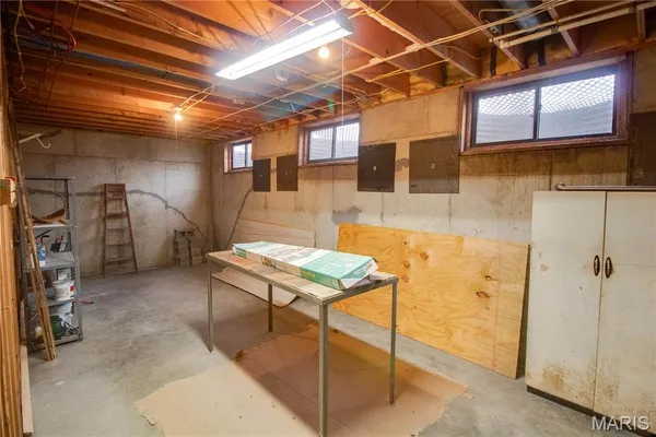 $228,000 | 238 North High Street, Carlinville, IL 62626