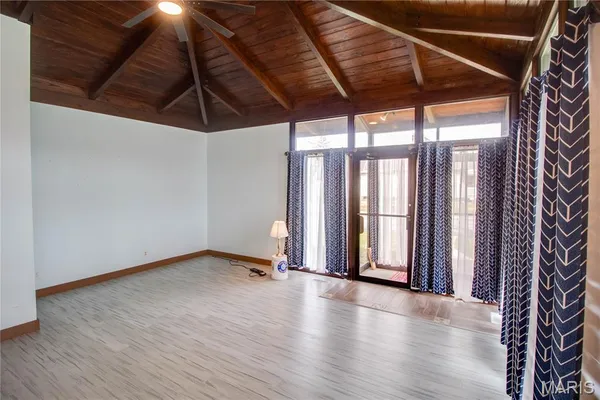 $228,000 | 238 North High Street, Carlinville, IL 62626