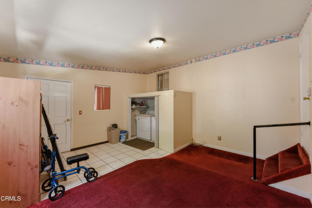 164 Harding Avenue Oxnard, CA 93030 - Photo 20 of 28