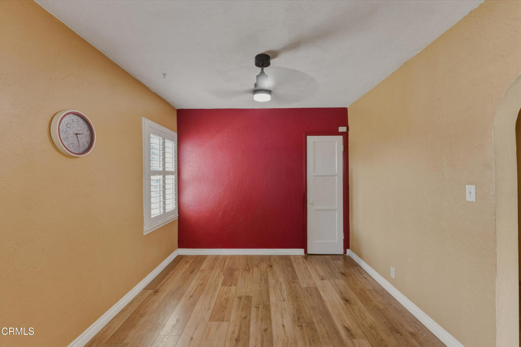 164 Harding Avenue Oxnard, CA 93030 - Photo 10 of 28