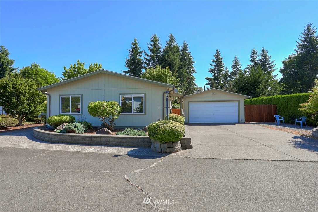1118 Park Circle Bothell, WA 98021 - Photo 1 of 25