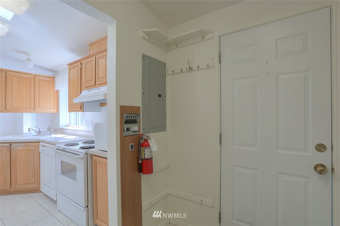 1118 Park Circle Bothell, WA 98021 - Photo 17 of 25