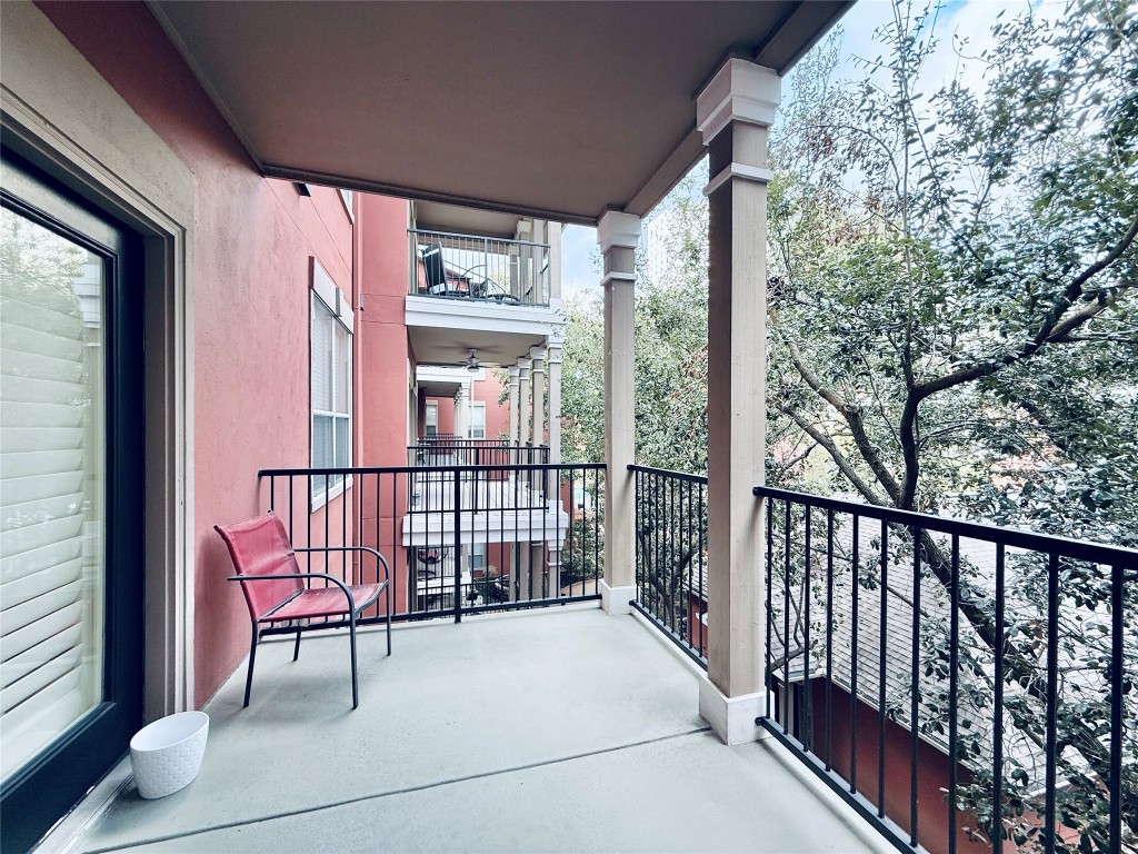 2400 McCue Road, Unit 325 Houston, TX 77056 - Photo 18 of 30