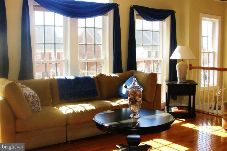 5144 Key View Way, Unit 5144 Perry Hall, MD 21128 - Photo 1 of 30 Living Room