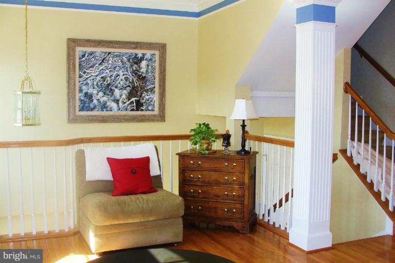 5144 Key View Way, Unit 5144 Perry Hall, MD 21128 - Photo 16 of 30 Living Room