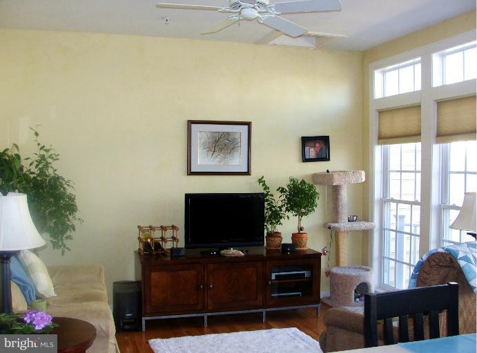 5144 Key View Way, Unit 5144 Perry Hall, MD 21128 - Photo 20 of 30 Family Room