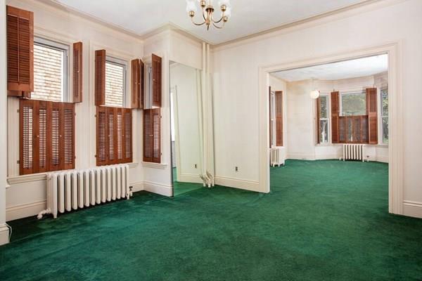 39 Linden Place Brookline, MA 02445 - Photo 3 of 7