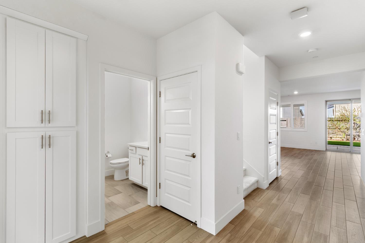 4263 Orpheus Circle Rancho Cordova, CA 95742 - Photo 22 of 51 a bathroom with a toilet and a shower