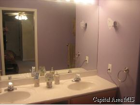 306 Polk Street Athens, IL 62613 - Photo 4 of 9 Gallery Image 4