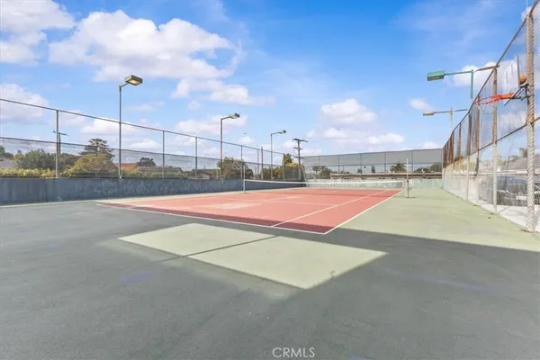 a view of a tennis court
