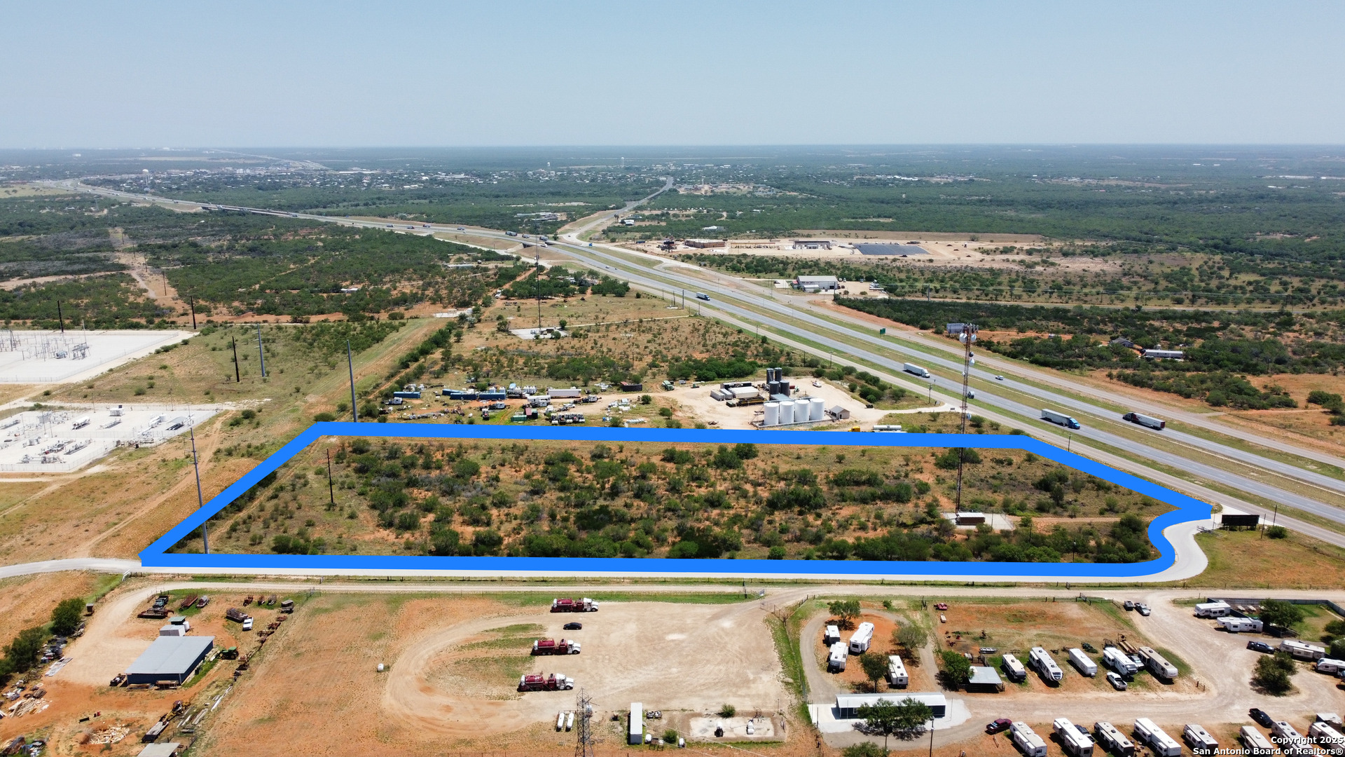 2550 Interstate 35 Cotulla, TX 78014 - Photo 2 of 6