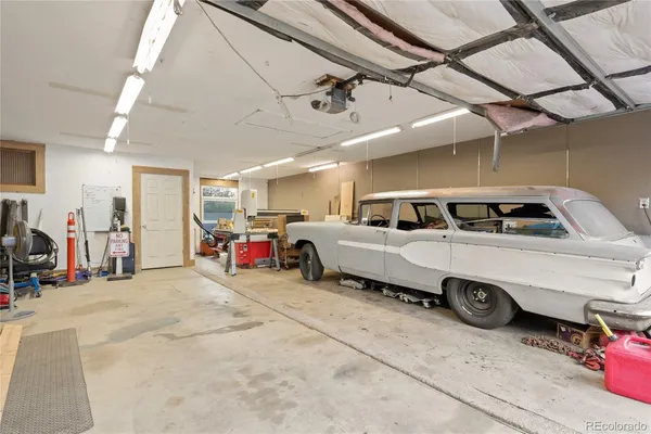 $828,500 | 3700 West 1st Street, Loveland, CO 80537