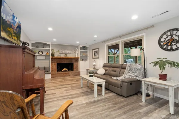 $828,500 | 3700 West 1st Street, Loveland, CO 80537