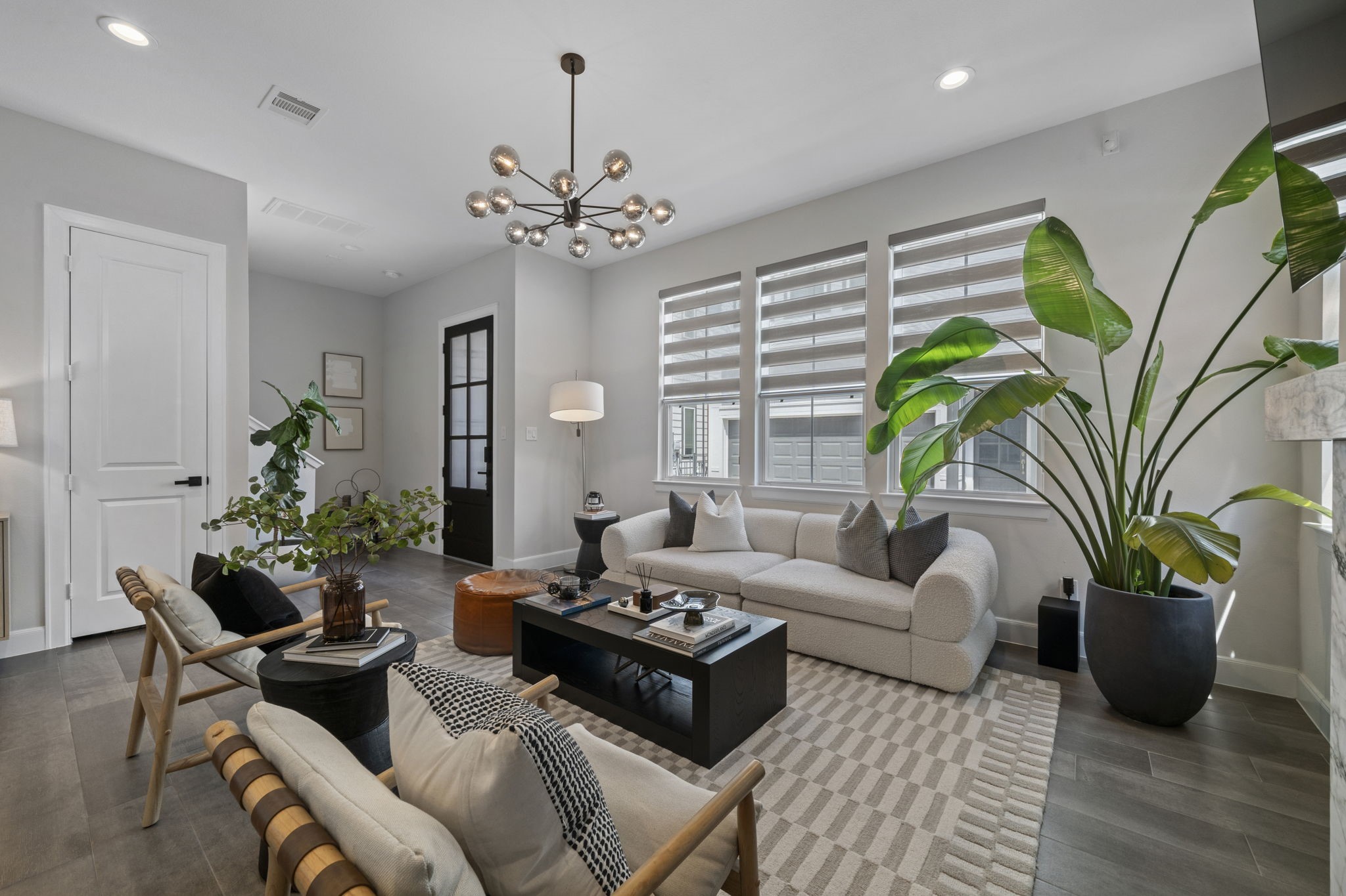 9555 Neuens Road, Unit A Houston, TX 77080 - Photo 2 of 14