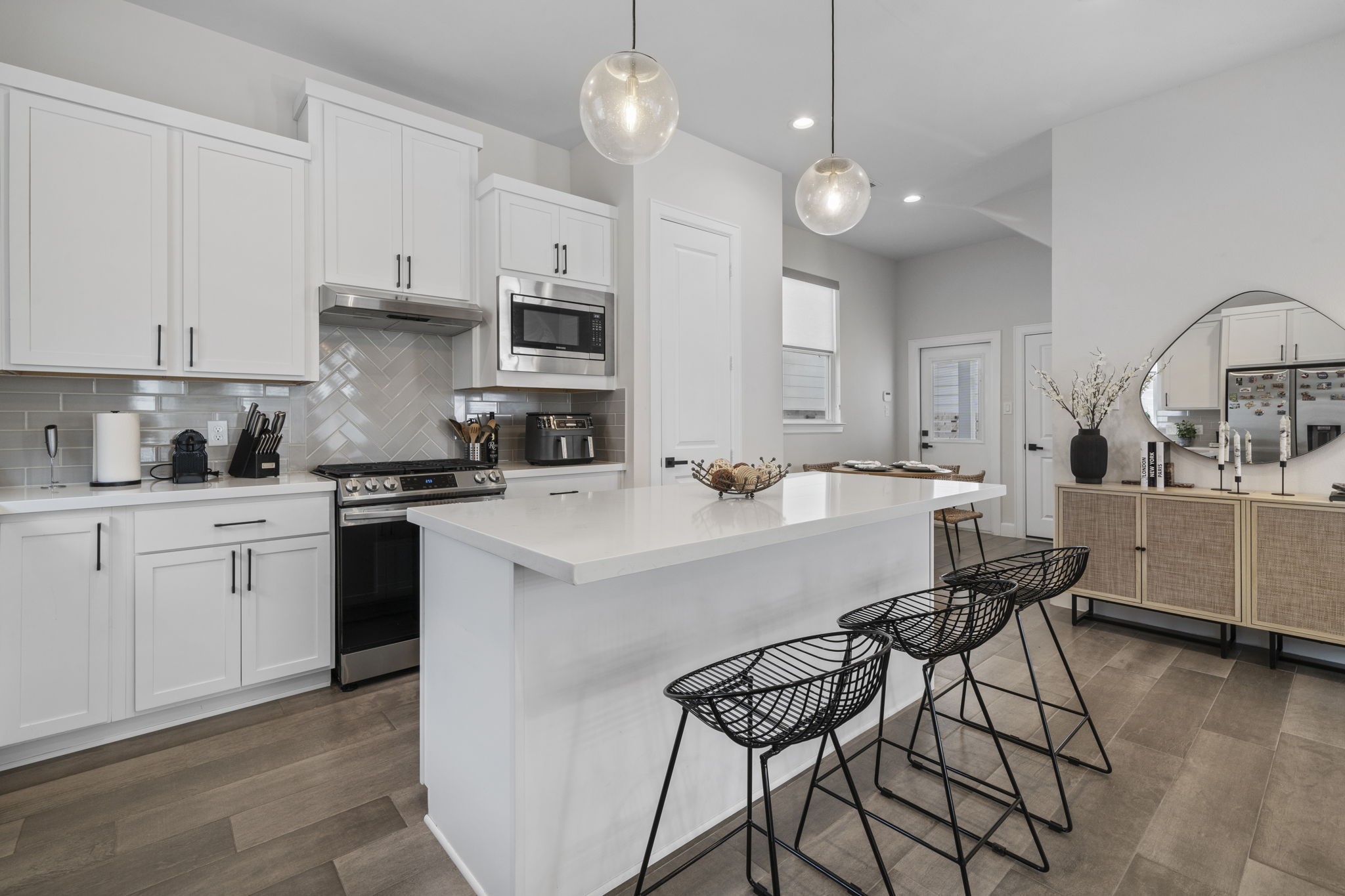 9555 Neuens Road, Unit A Houston, TX 77080 - Photo 3 of 14