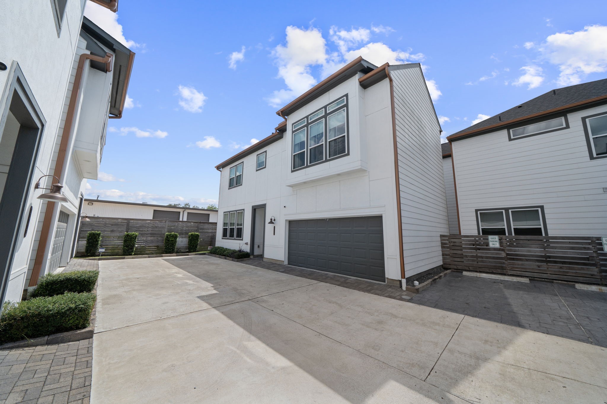 9555 Neuens Road, Unit A Houston, TX 77080 - Photo 5 of 14