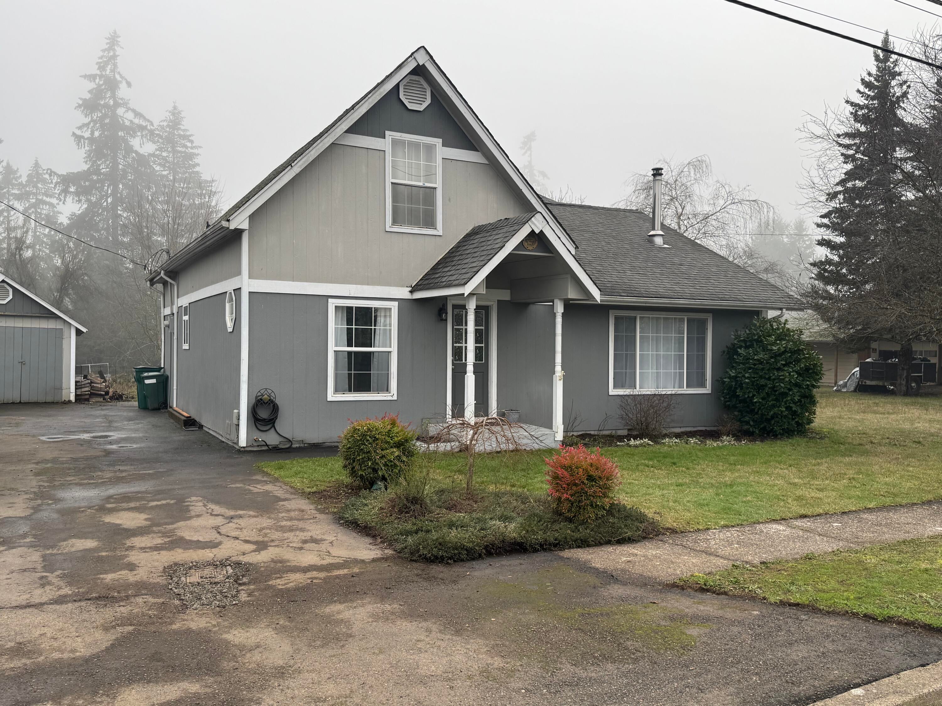 92171 Marcola Road Marcola, OR 97454 - Photo 1 of 30 Front