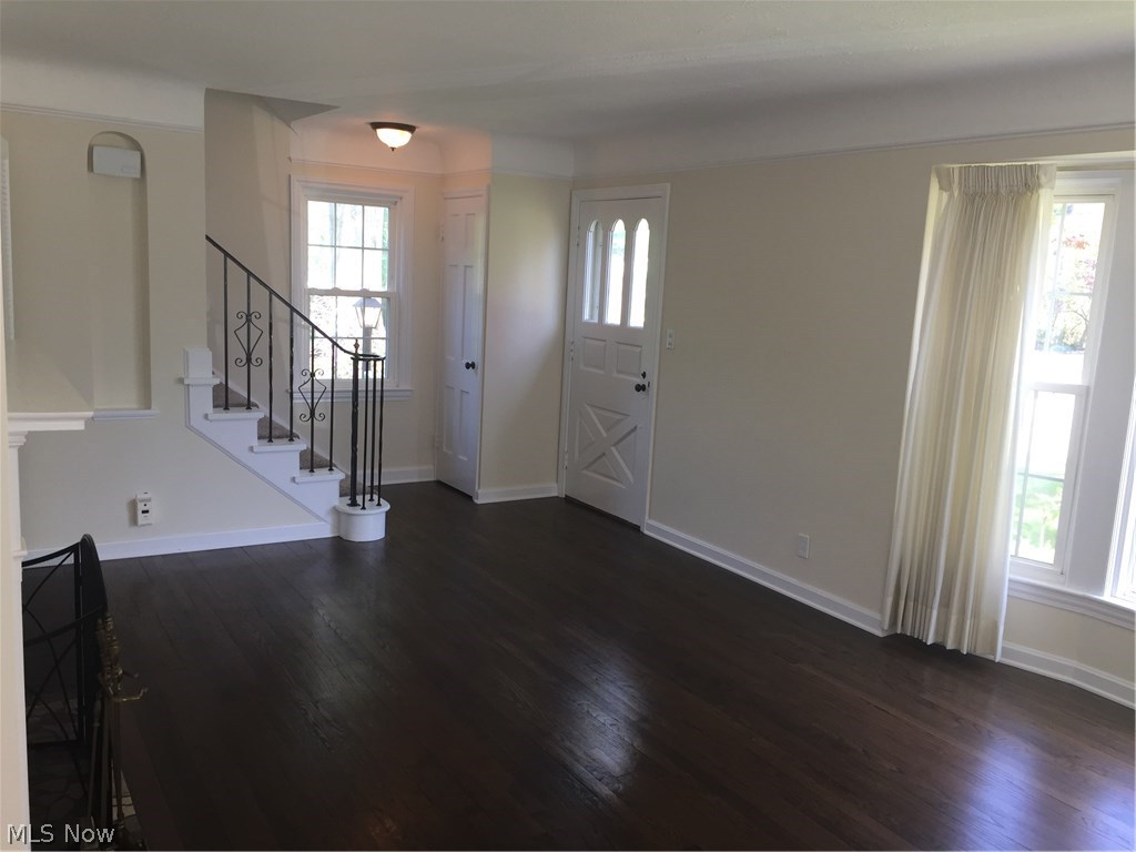 5136 Spencer Road Cleveland, OH 44124 - Photo 7 of 35 Gallery Image 7