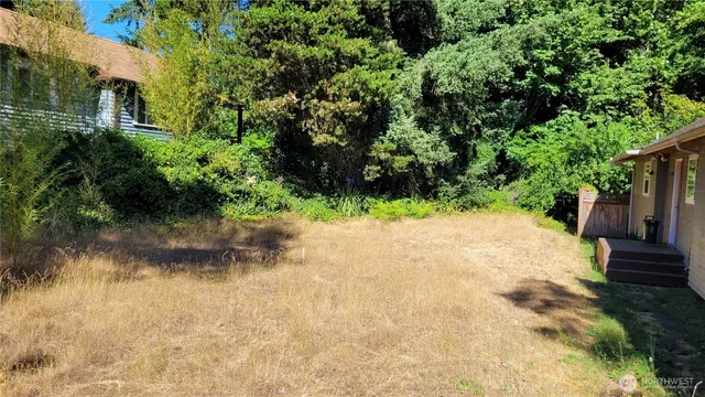 $474,000 | 11744 35th Avenue Northeast, Seattle, WA 98125