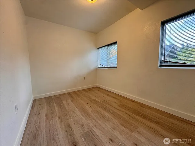 $1,495 | 1409 West Railroad Avenue, Unit B, Shelton, WA 98584