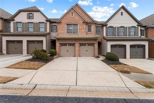 $425,000 | 4913 Berkeley Oak Circle, Peachtree Corners, GA 30092