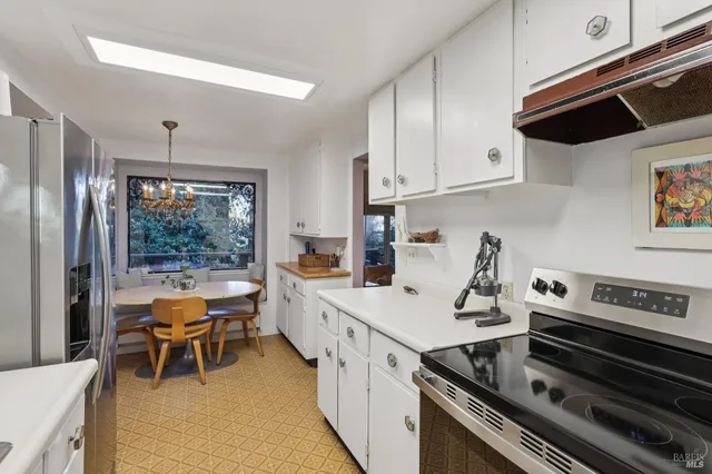 $799,999 | 189 Wagnon Road, Sebastopol, CA 95472