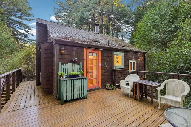 $799,999 | 189 Wagnon Road, Sebastopol, CA 95472