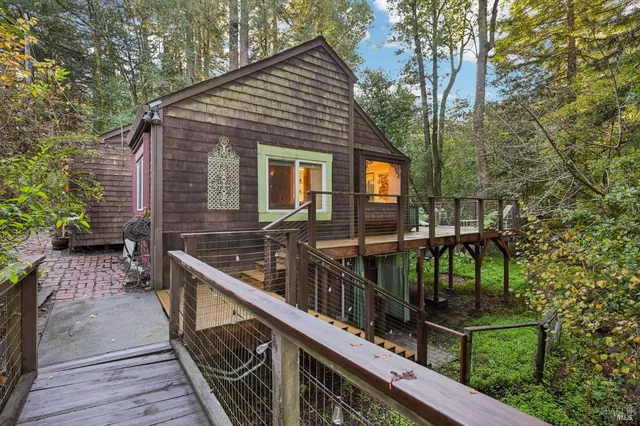 $799,999 | 189 Wagnon Road, Sebastopol, CA 95472