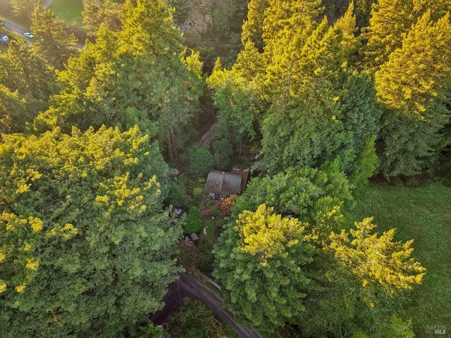 $799,999 | 189 Wagnon Road, Sebastopol, CA 95472