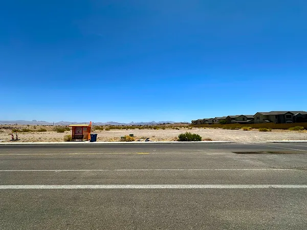 $220,000 | 1702 Gold Rush Road, Bullhead City, AZ 86442