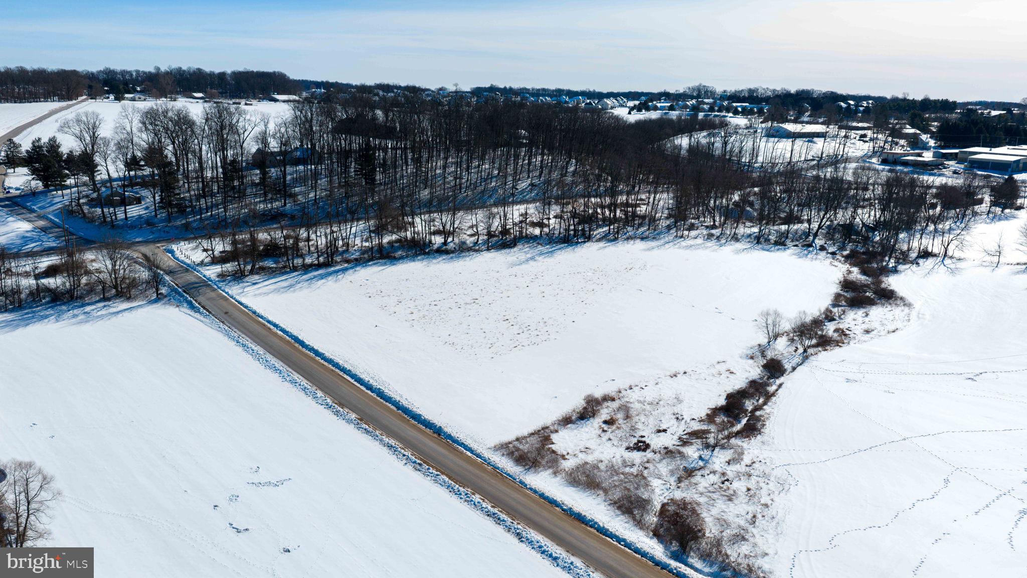 901 Kirchner Road New Freedom, PA 17349 - Photo 2 of 18 a view of a terrace