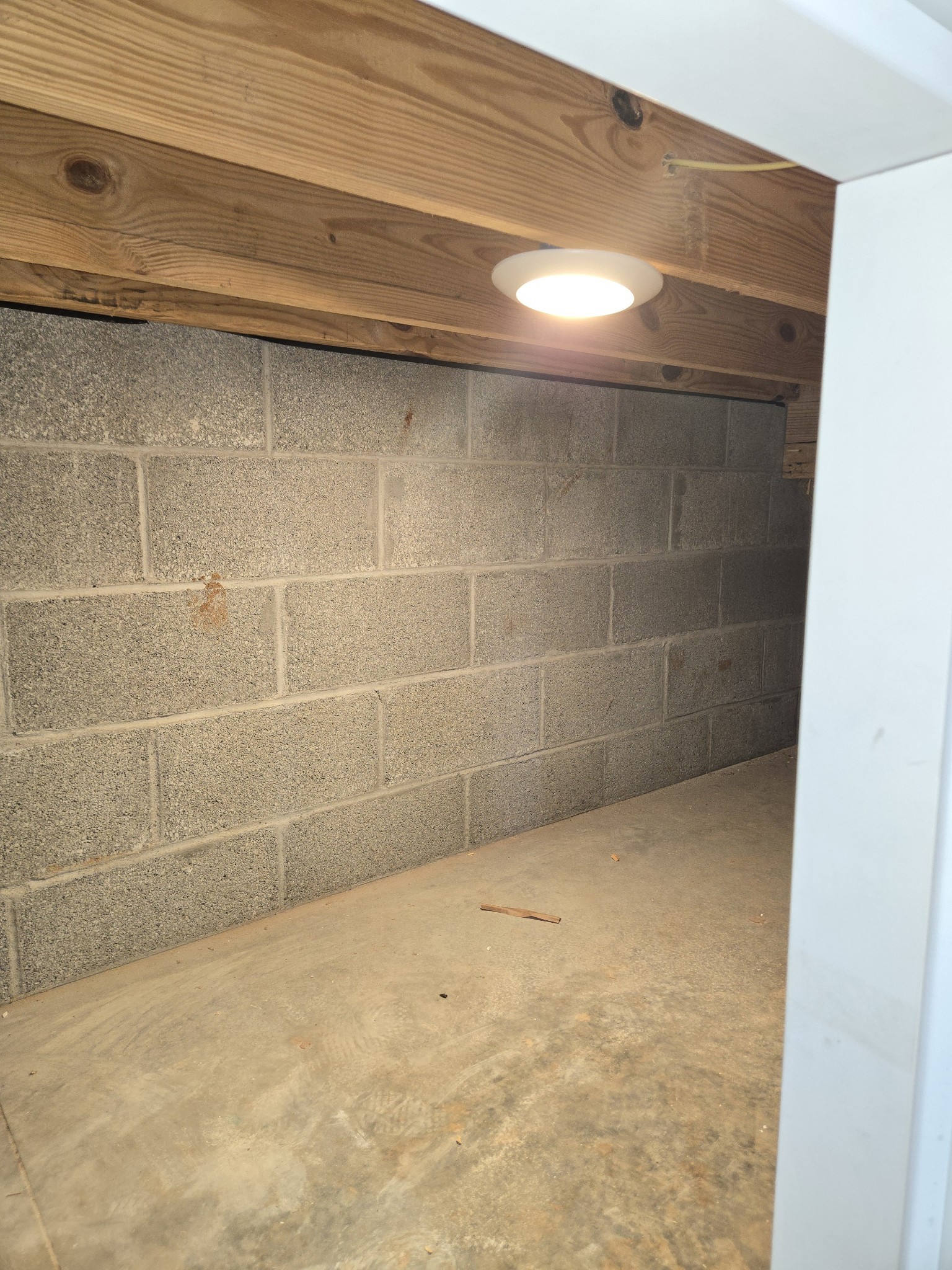 6006 Valley Road Springfield, TN 37172 - Photo 25 of 33 a bathroom with a shower