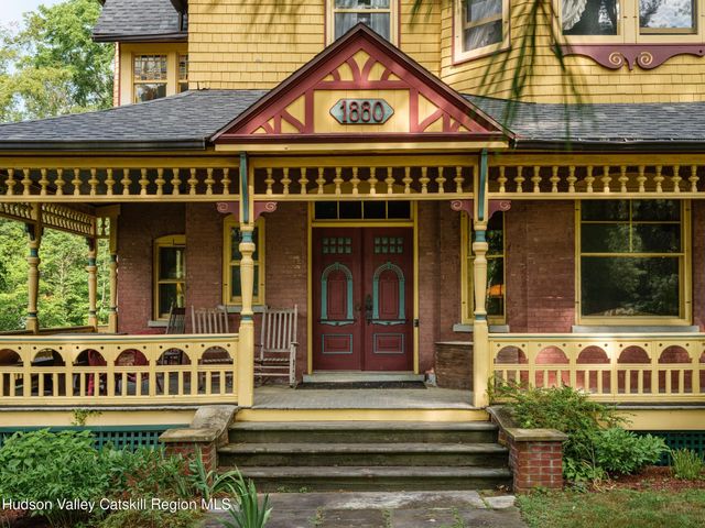 a view of front door of house