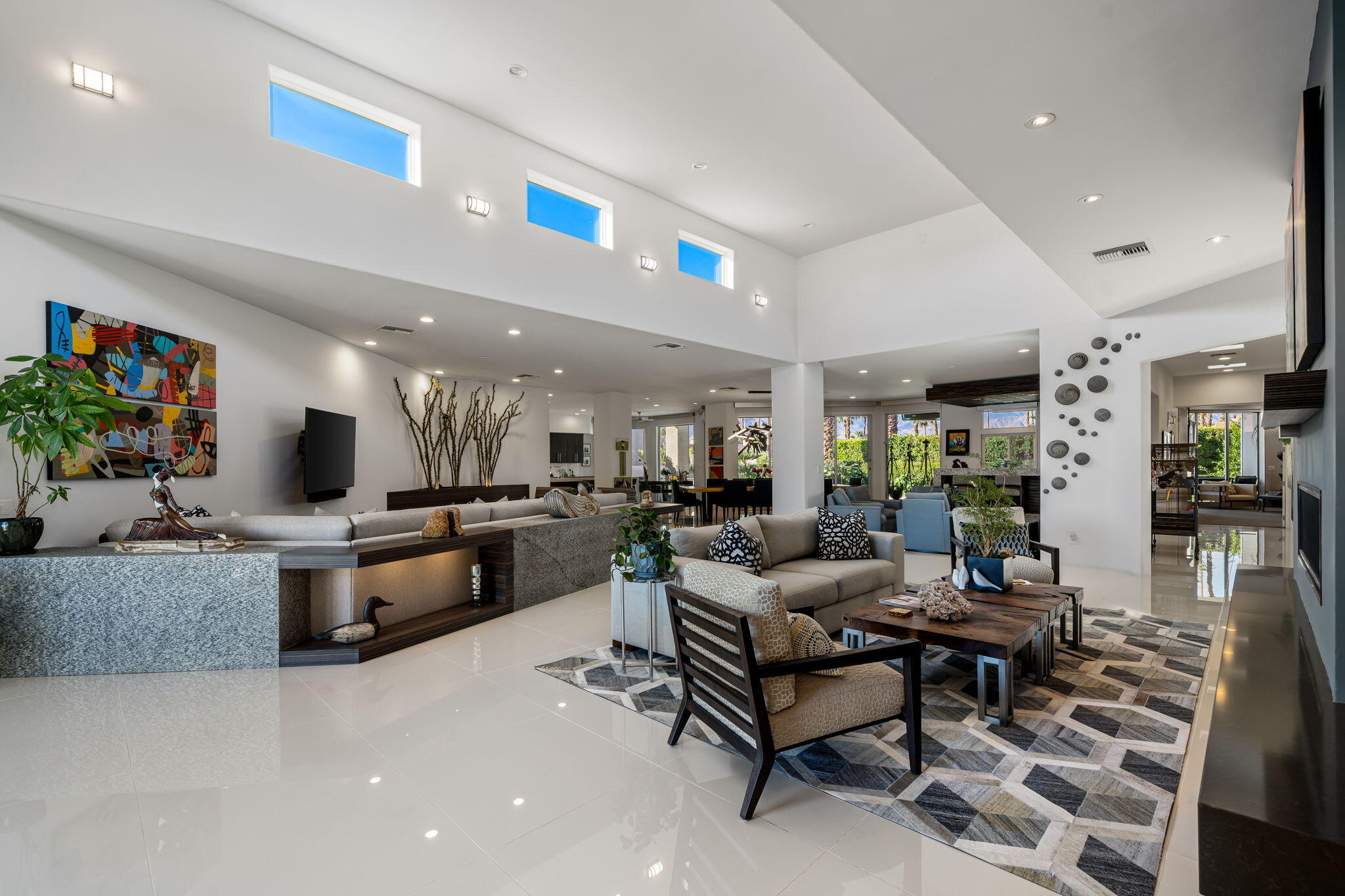 14 Stephen Terrace Rancho Mirage, CA 92270 - Photo 3 of 75 21-web-or-mls-JBTerrace_OPMG_1125_021