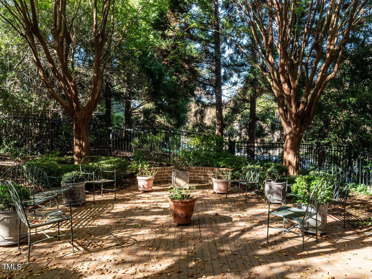 4191 English Garden Way Raleigh, NC 27612 - Photo 39 of 44 039-1280x960-patio