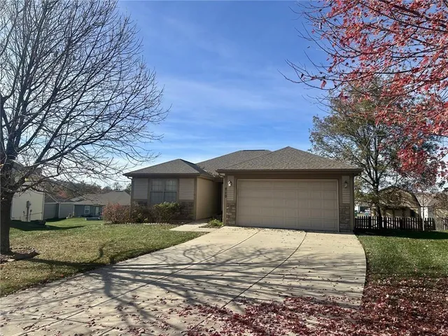$349,000 | 710 Hidden Meadows Court, Paola, KS 66071