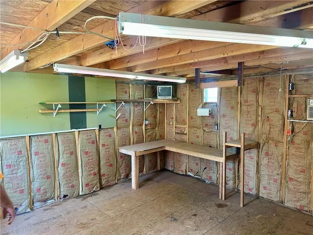 $349,000 | 710 Hidden Meadows Court, Paola, KS 66071