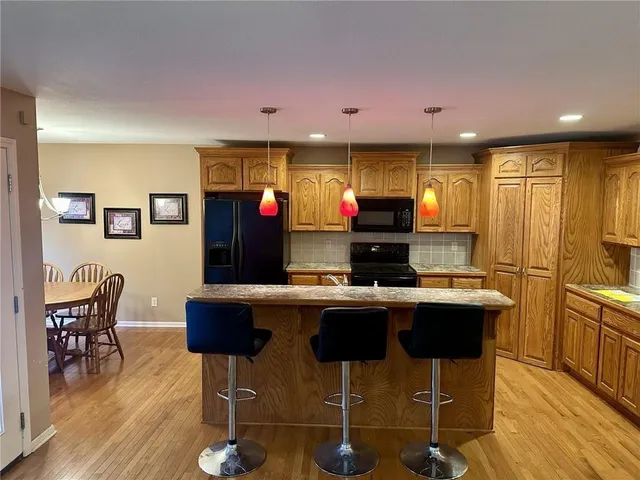 $349,000 | 710 Hidden Meadows Court, Paola, KS 66071