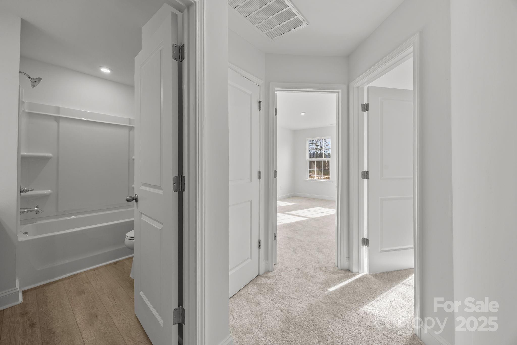 7708 Ethora Way Charlotte, NC 28216 - Photo 18 of 44