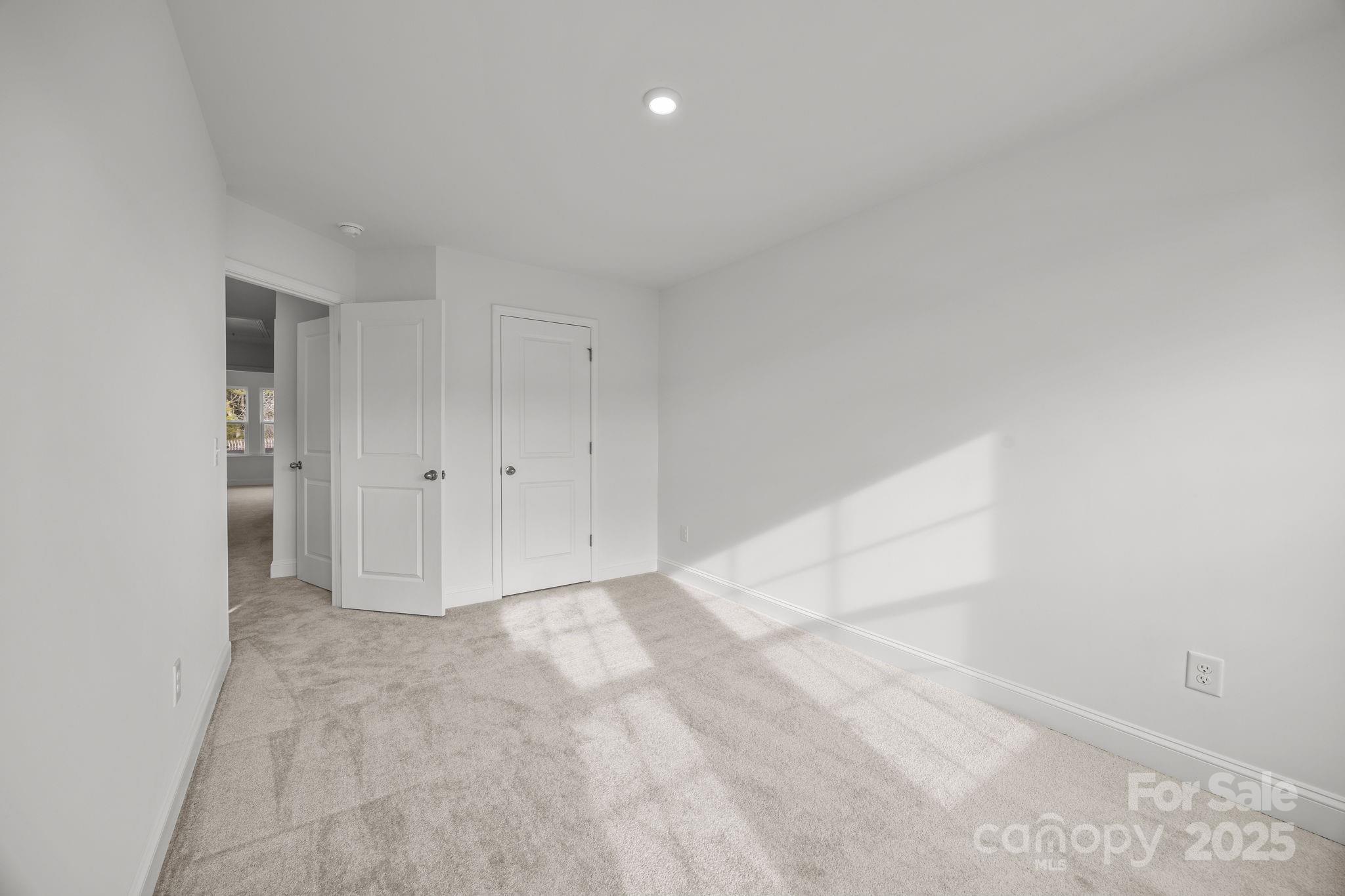 7708 Ethora Way Charlotte, NC 28216 - Photo 22 of 44