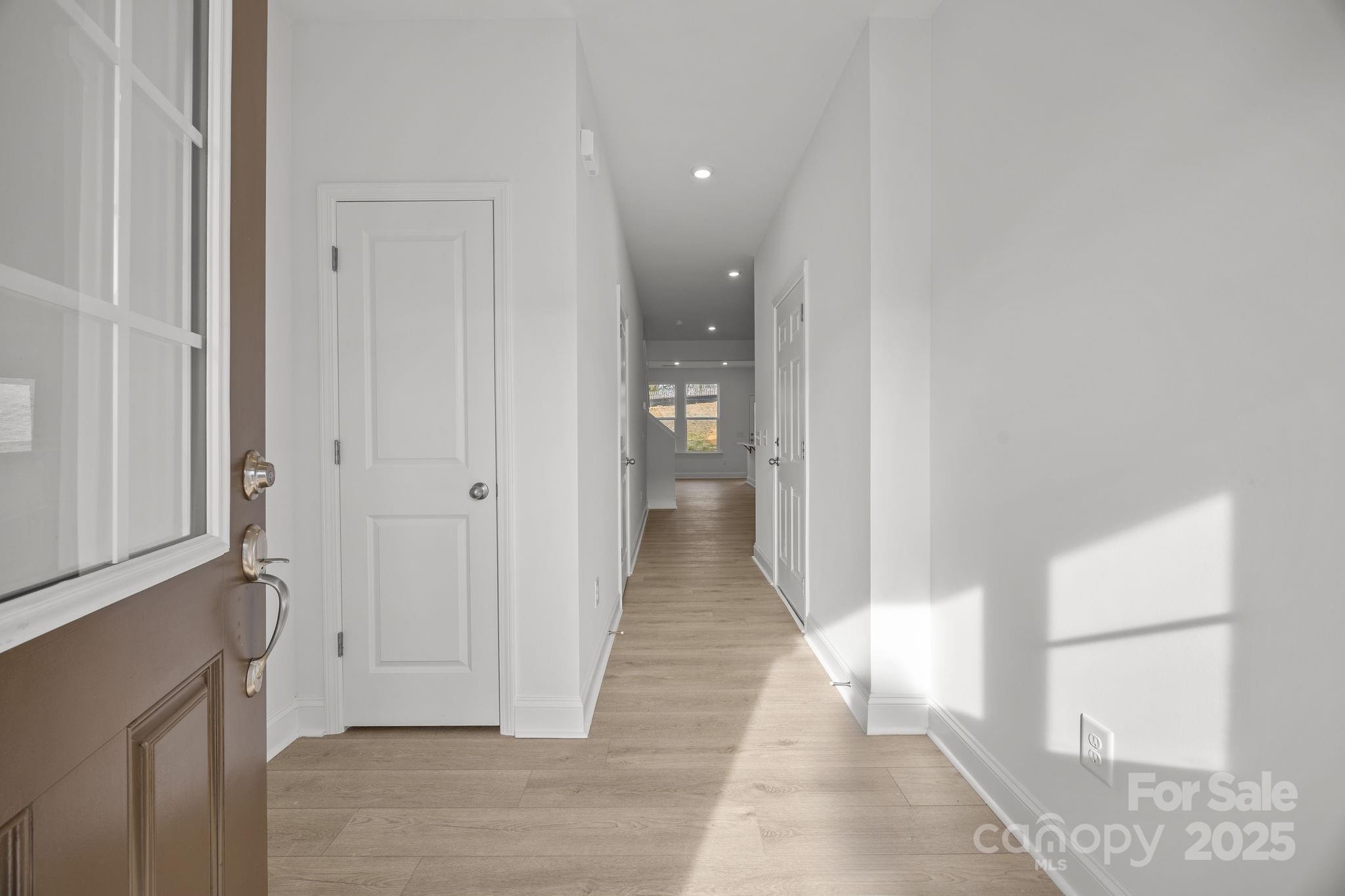 7708 Ethora Way Charlotte, NC 28216 - Photo 5 of 44