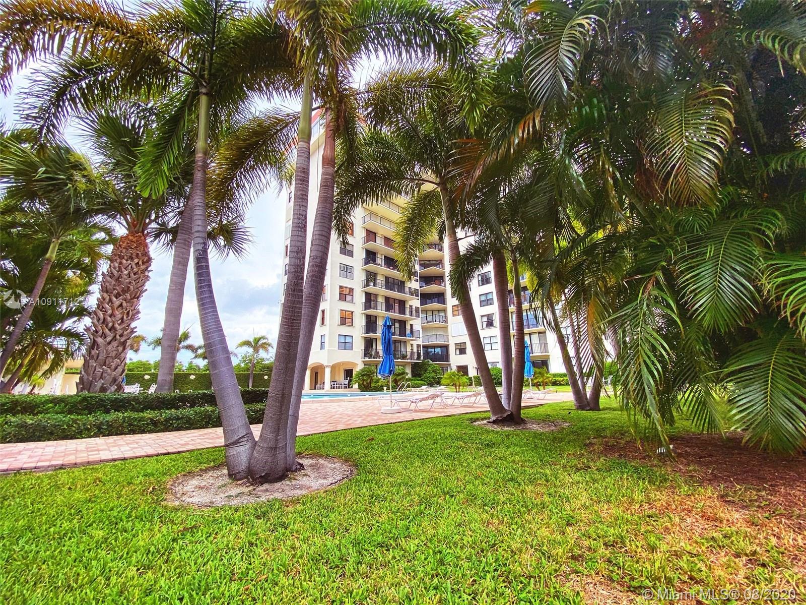 3800 Washington Road, Unit 304 West Palm Beach, FL 33405 - Photo 11 of 27
