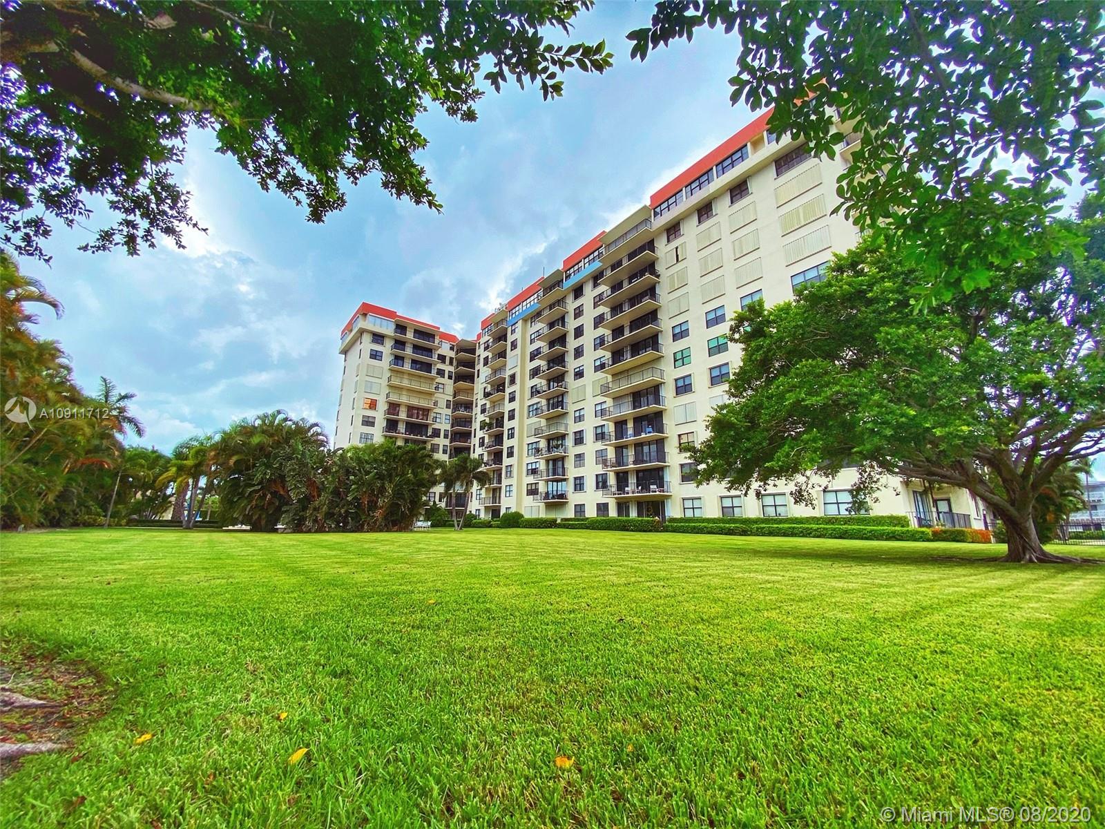 3800 Washington Road, Unit 304 West Palm Beach, FL 33405 - Photo 10 of 27