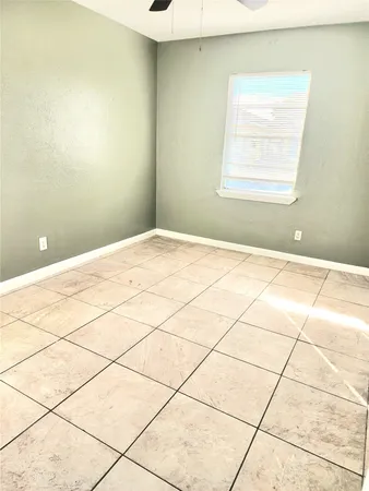 $950 | 3115 Christie Street, Houston, TX 77026