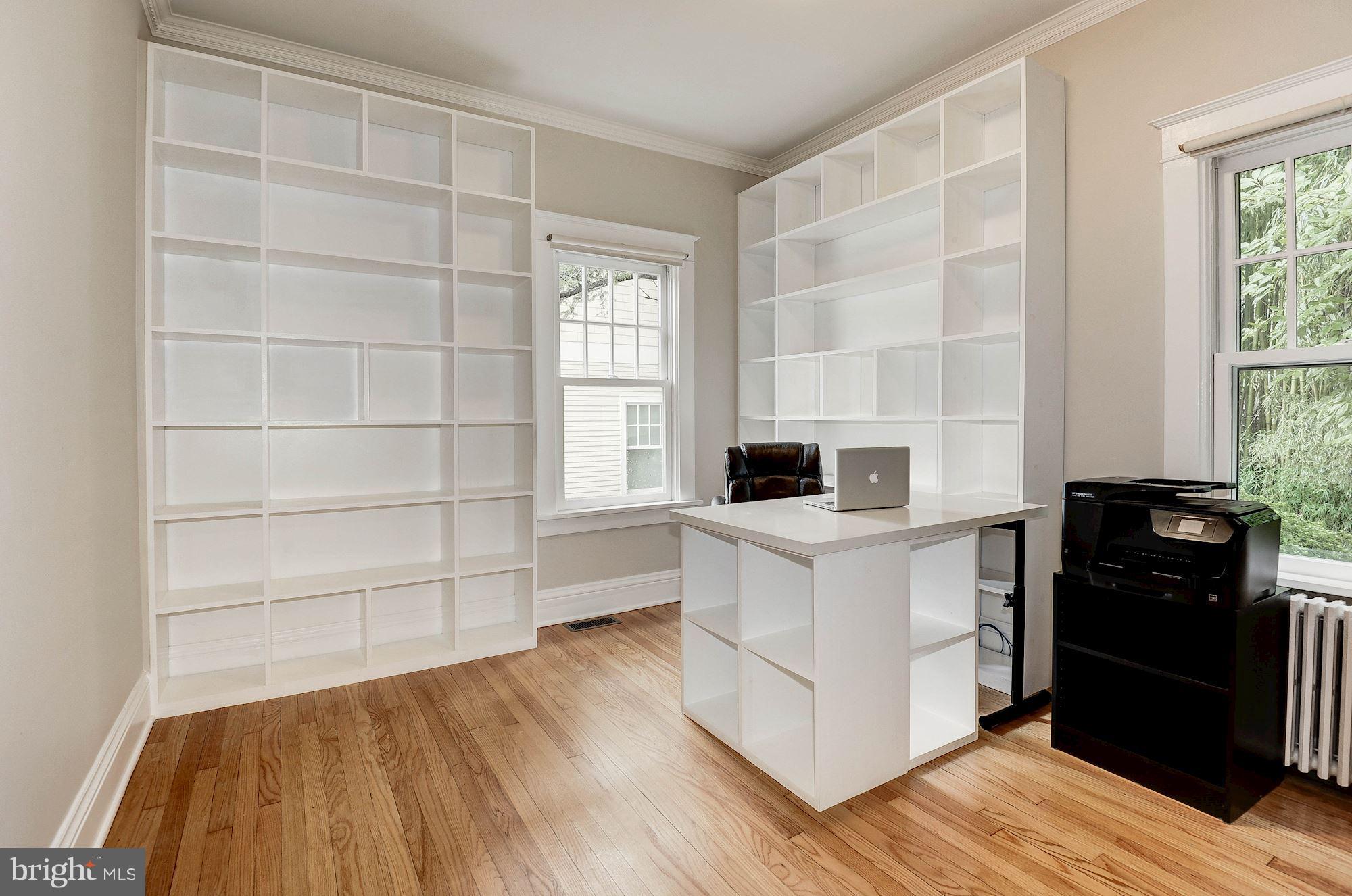 1213 Buchanan Street McLean, VA 22101 - Photo 13 of 30 a kitchen with granite countertop a stove and a refrigerator